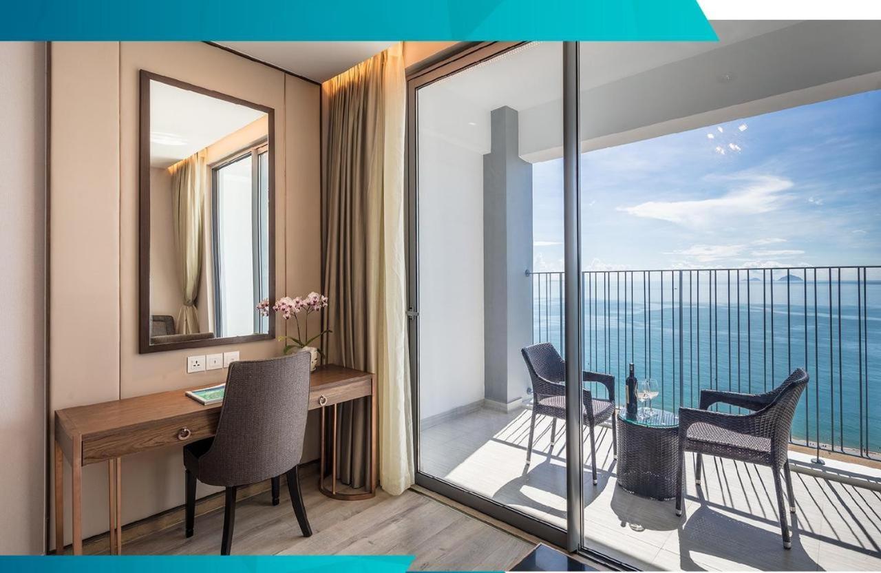 Panorama Central Nha Trang- Vietnam'S Highest Infinitive Rooftop Pool Exterior photo